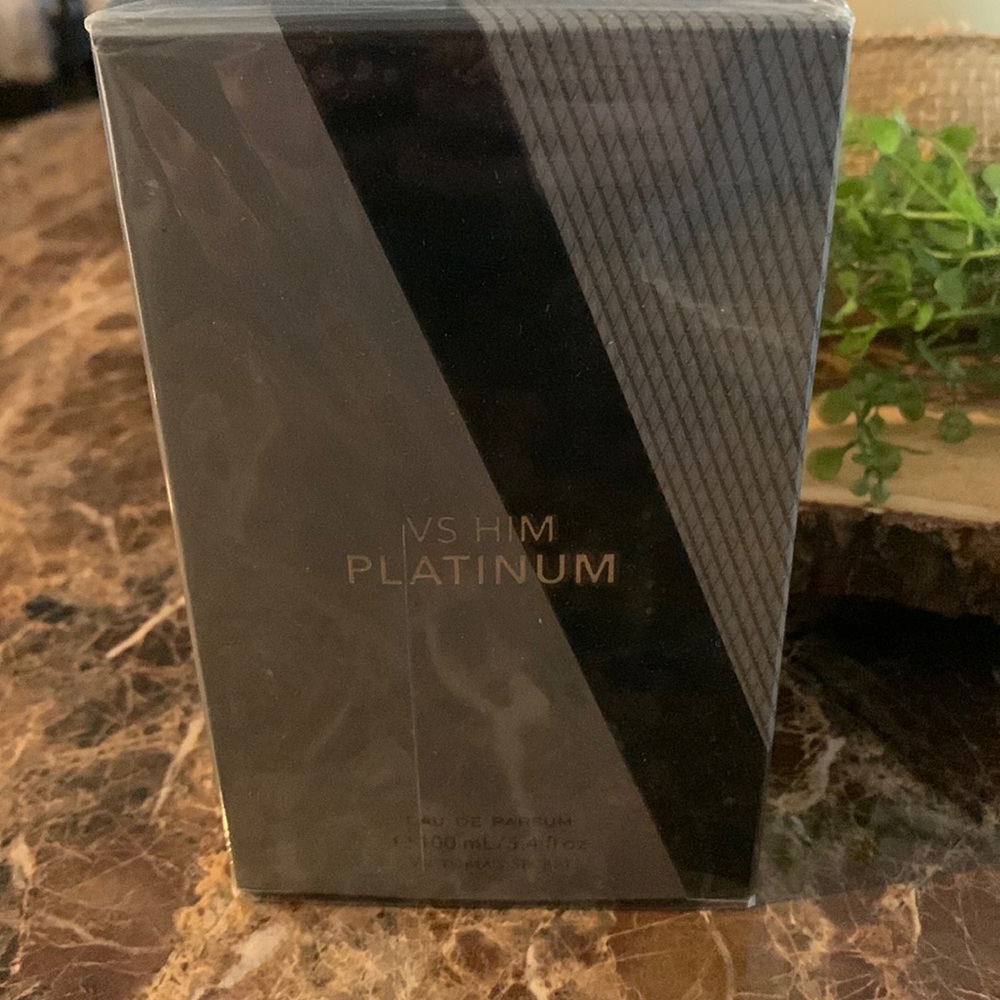 VS Him platinum